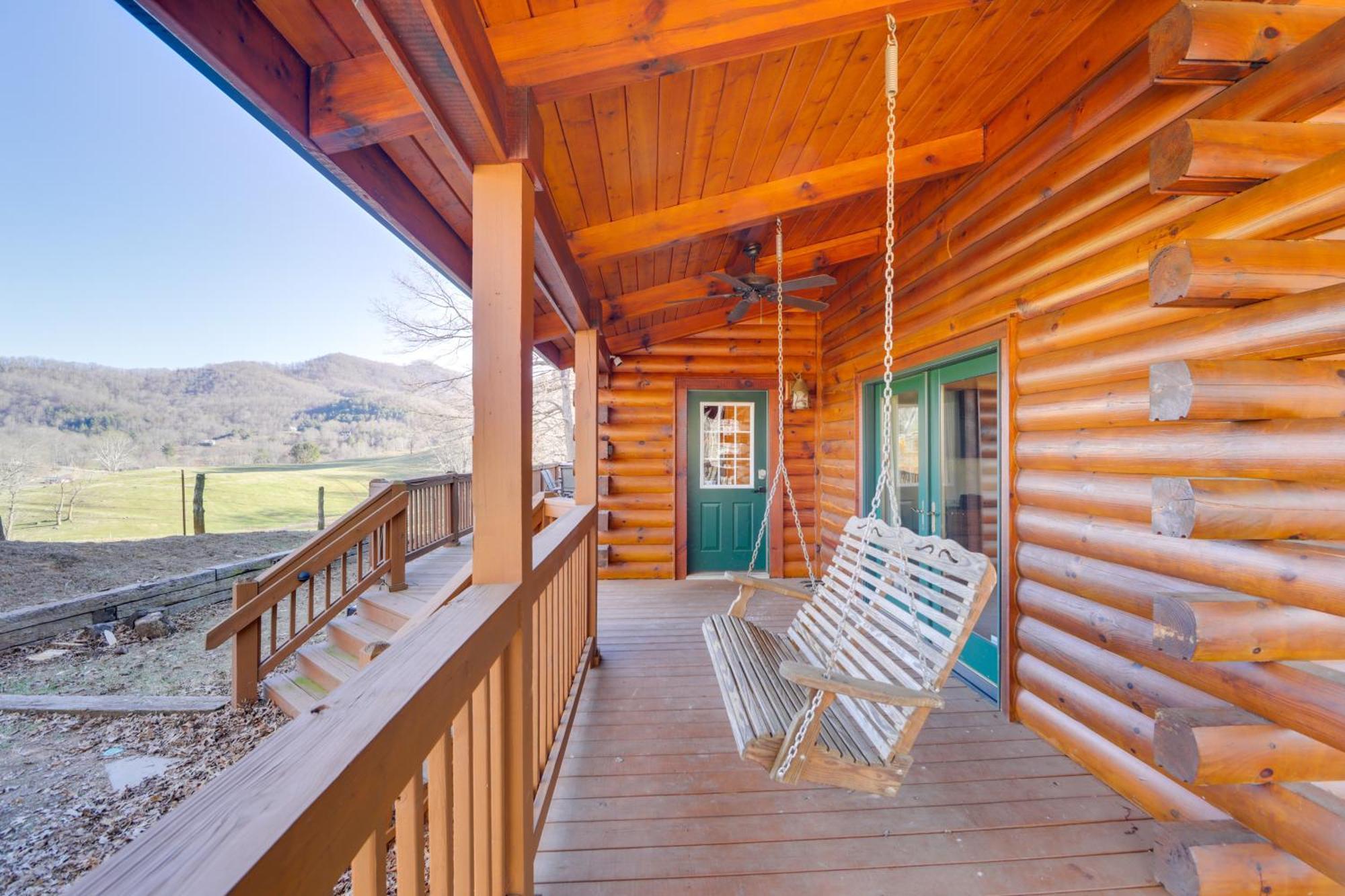 Whits End Smoky Mtn Home With Hot Tub, Views Waynesville Exterior photo