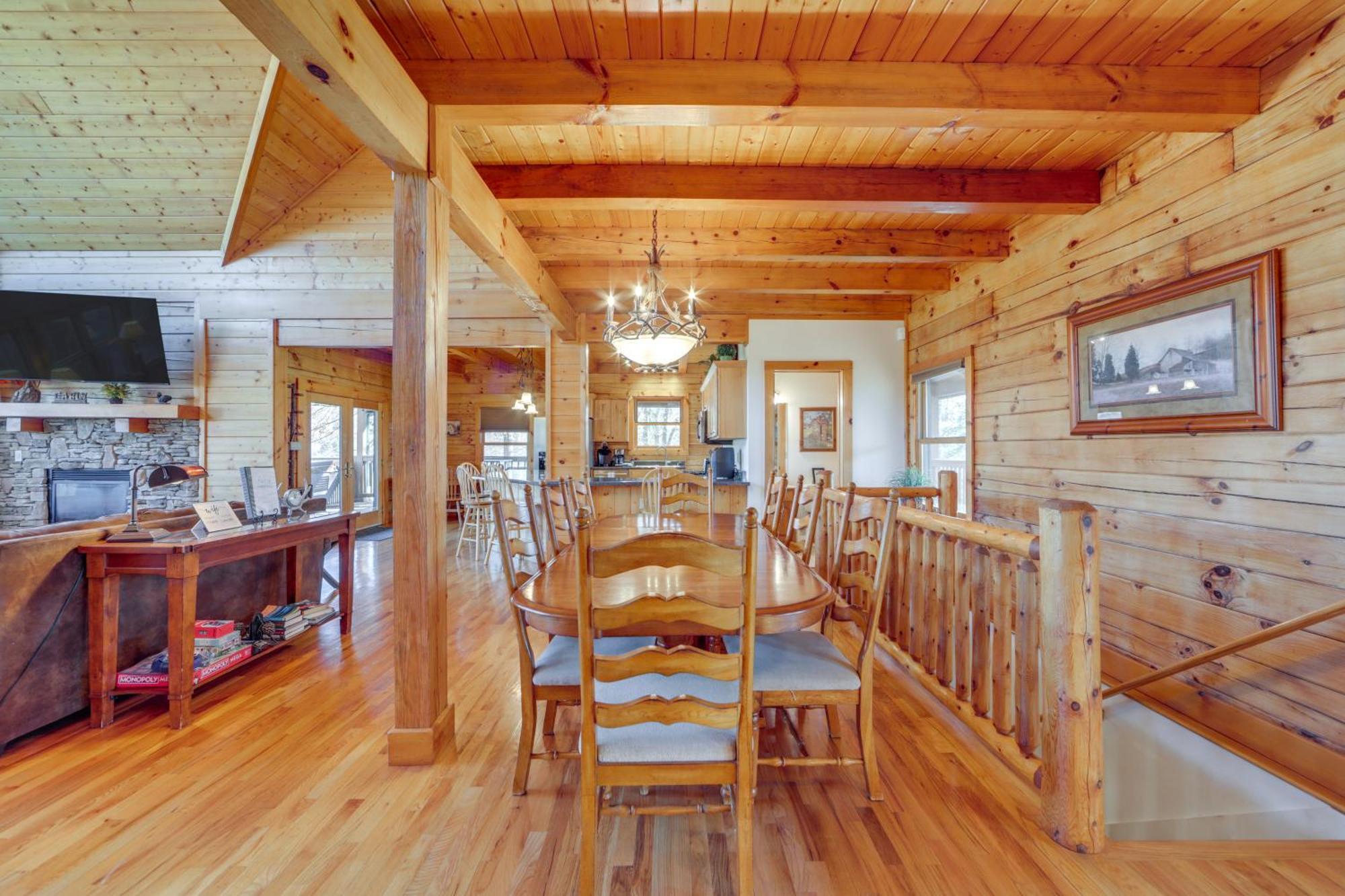 Whits End Smoky Mtn Home With Hot Tub, Views Waynesville Exterior photo
